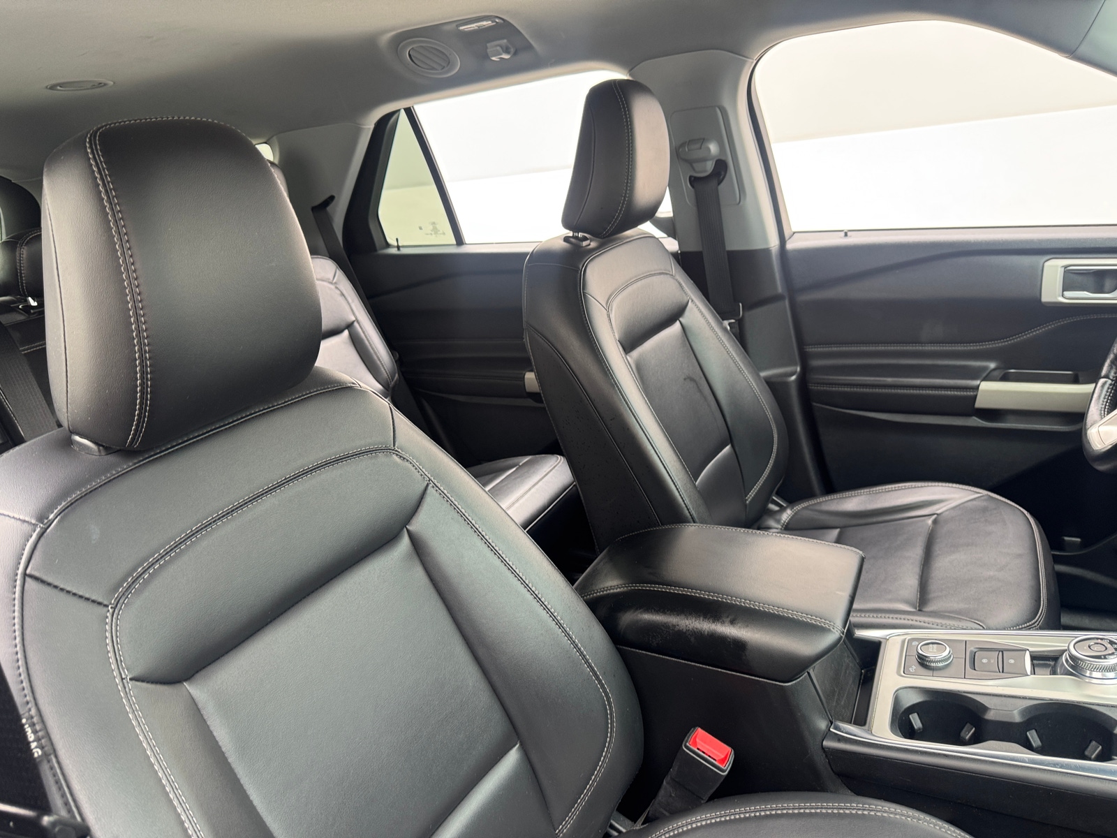 Thumbnail: 2022 Ford Explorer - 2