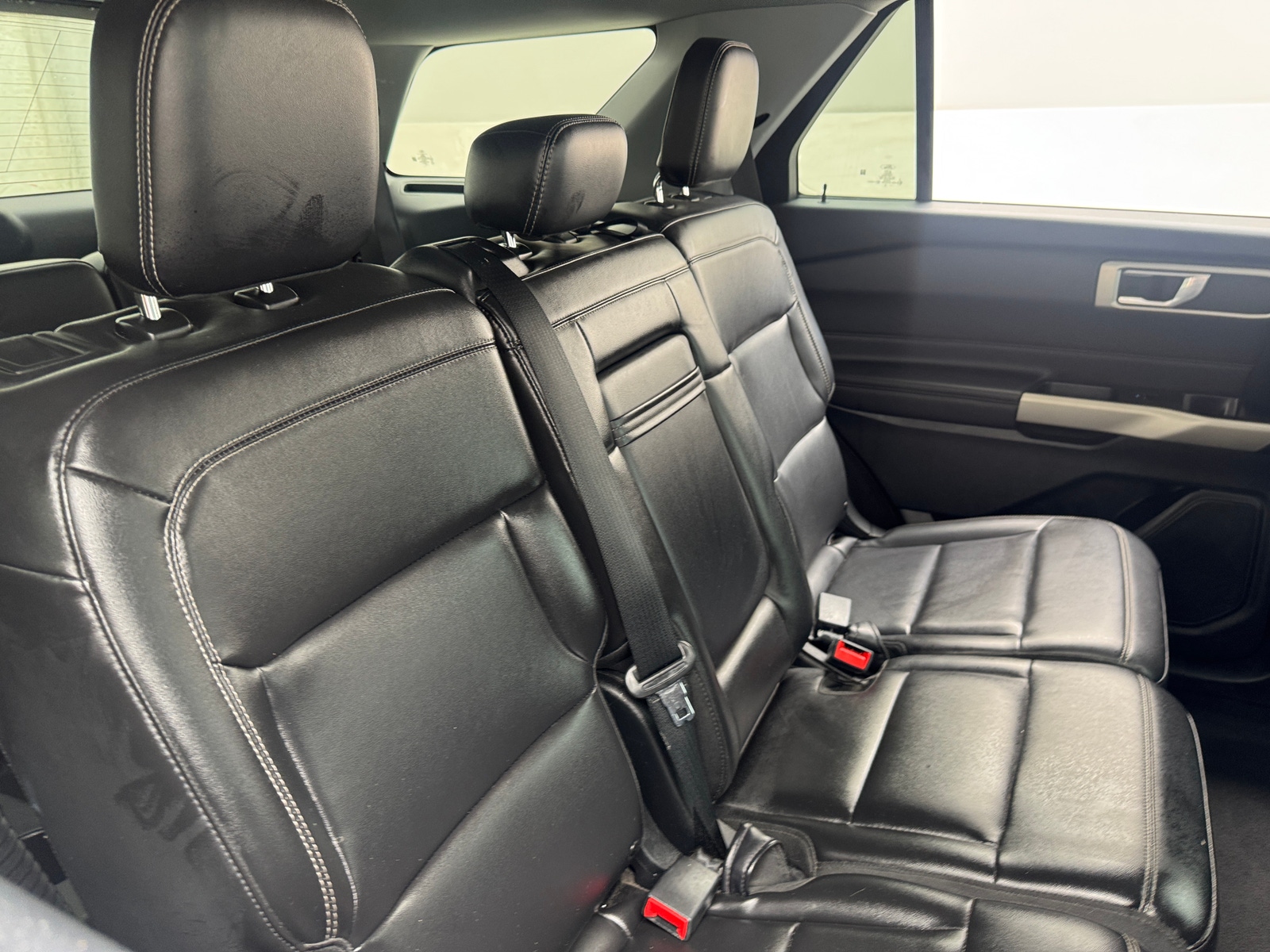 Thumbnail: 2022 Ford Explorer - 6