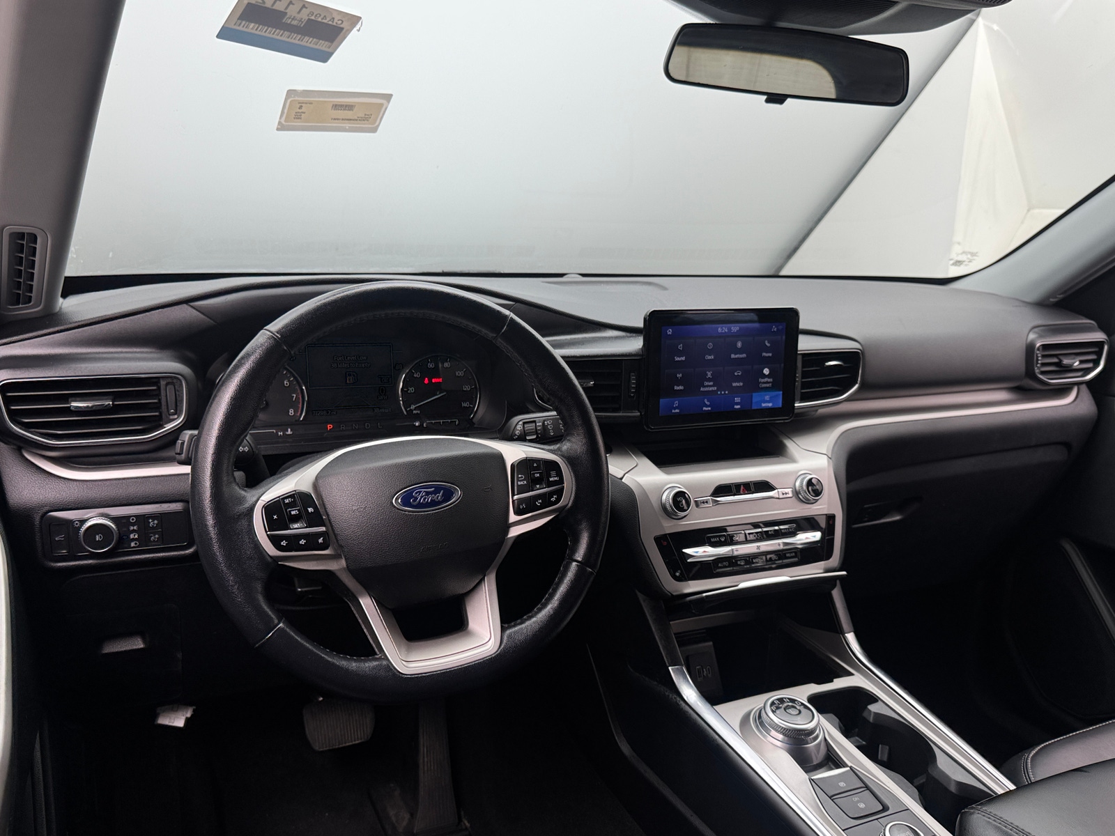 Thumbnail: 2022 Ford Explorer - 3