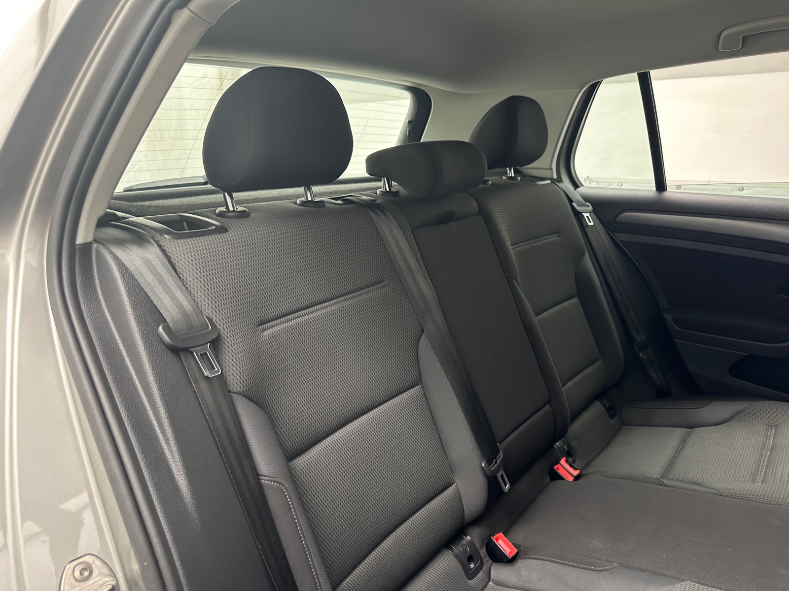 Thumbnail: 2018 Volkswagen Golf - 6