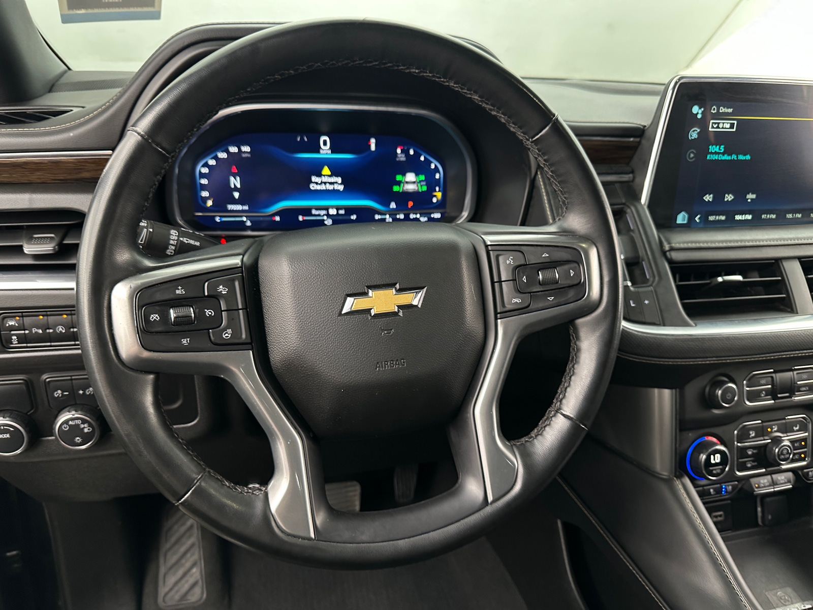 Thumbnail: 2023 Chevrolet Suburban - 4