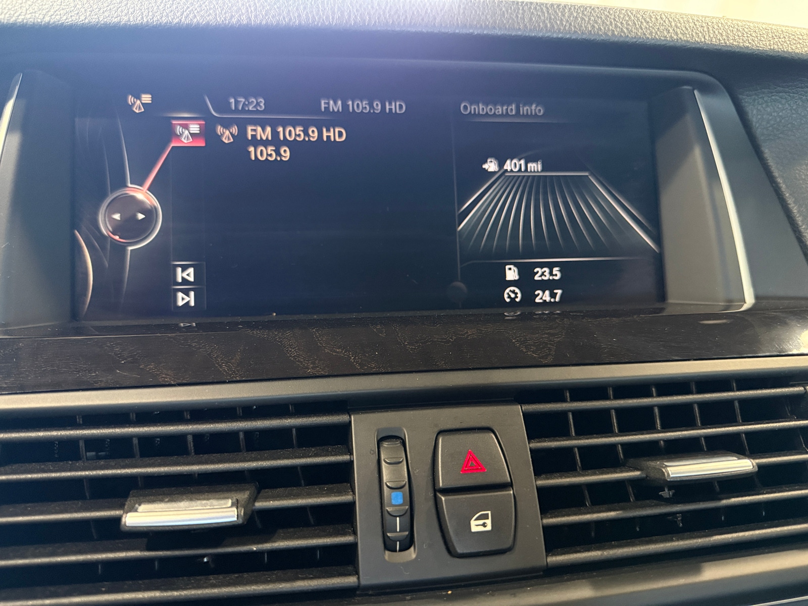 Thumbnail: 2015 BMW 5 Series - 3