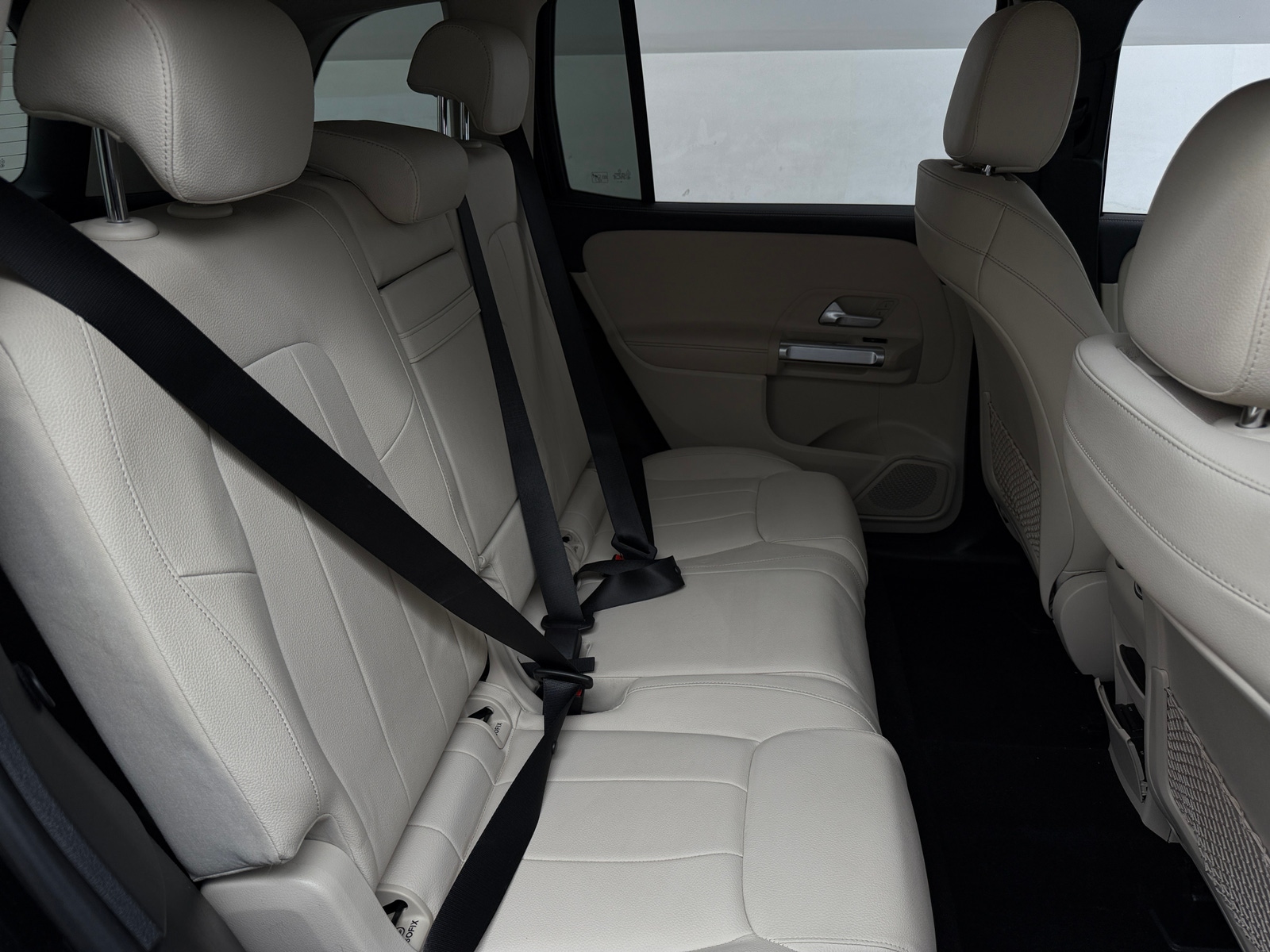 Thumbnail: 2021 Mercedes-Benz GLB - 5