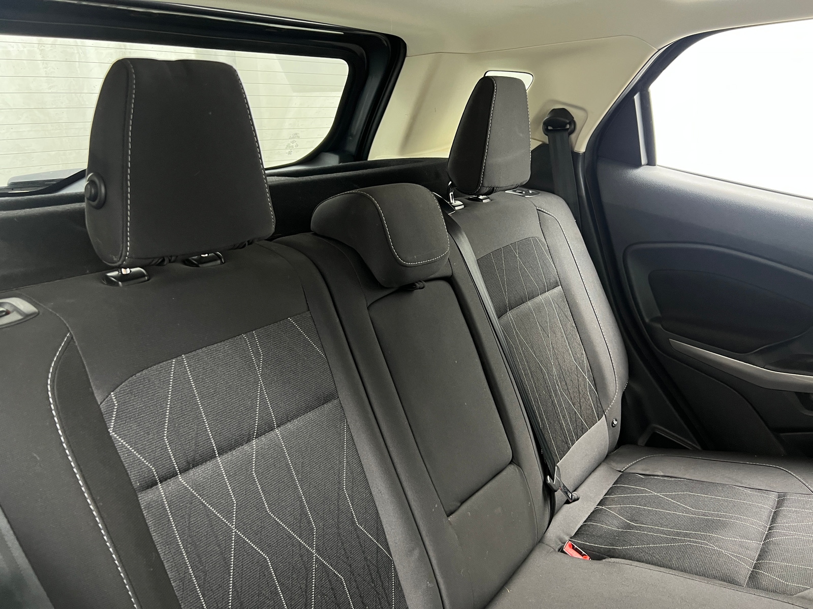 Thumbnail: 2019 Ford EcoSport - 6