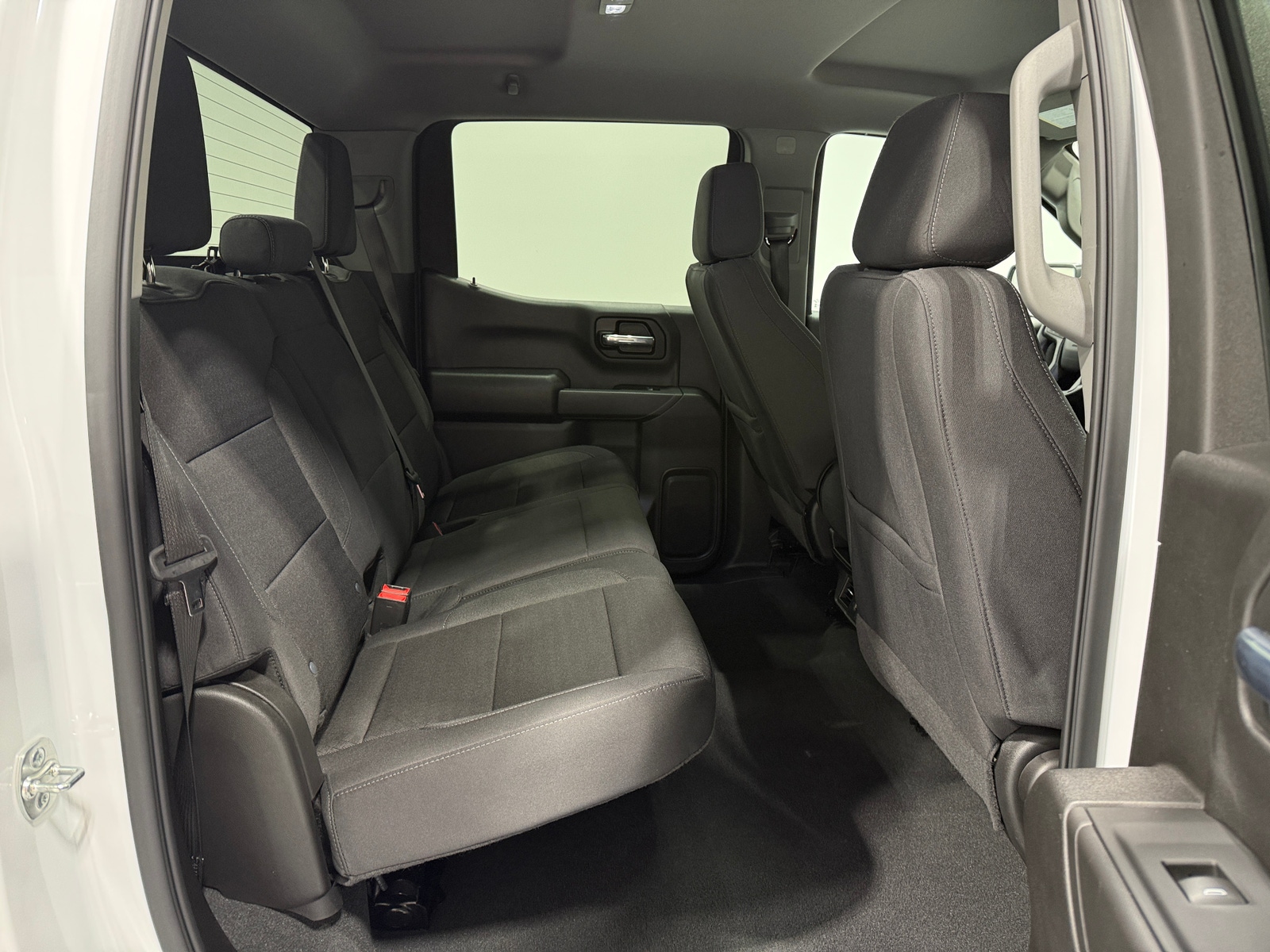 Thumbnail: 2025 Chevrolet Silverado 1500 - 6