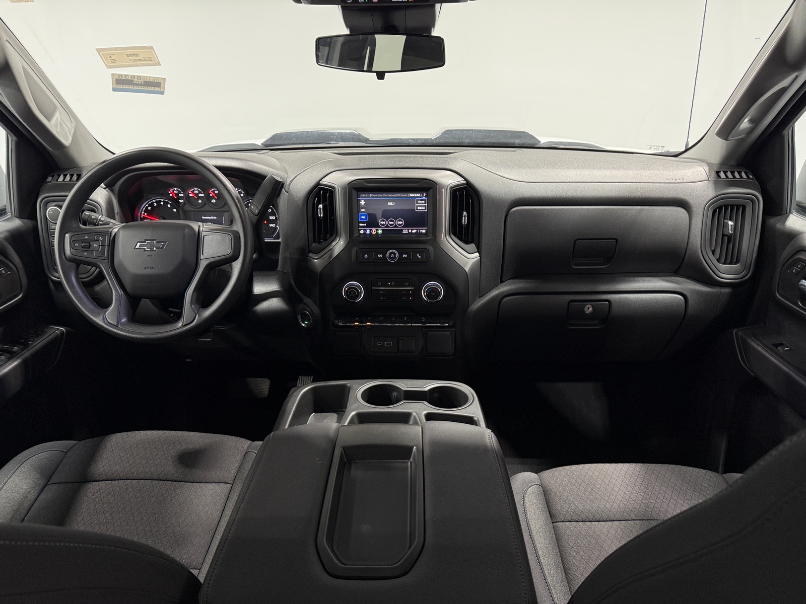 Thumbnail: 2025 Chevrolet Silverado 1500 - 3