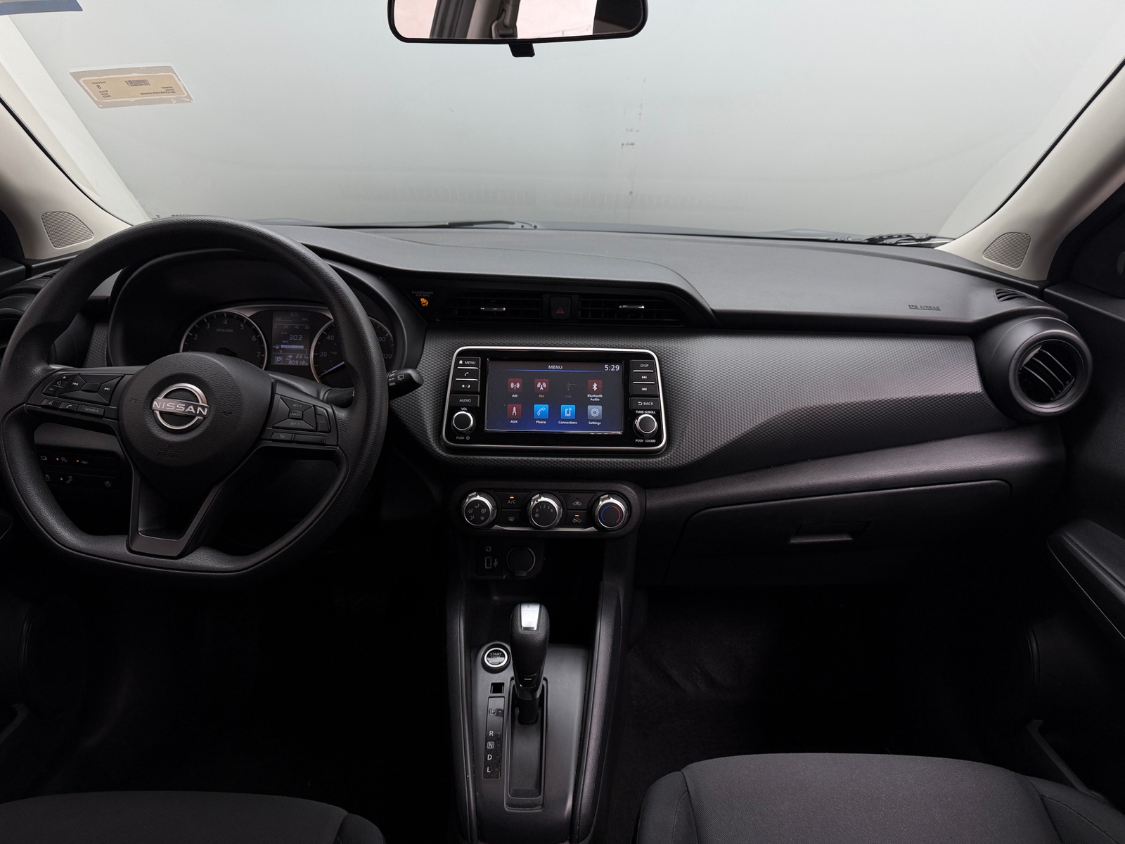 Thumbnail: 2023 Nissan Kicks - 3