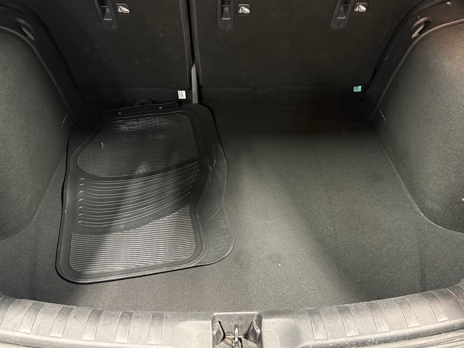 Thumbnail: 2023 Nissan Kicks - 7