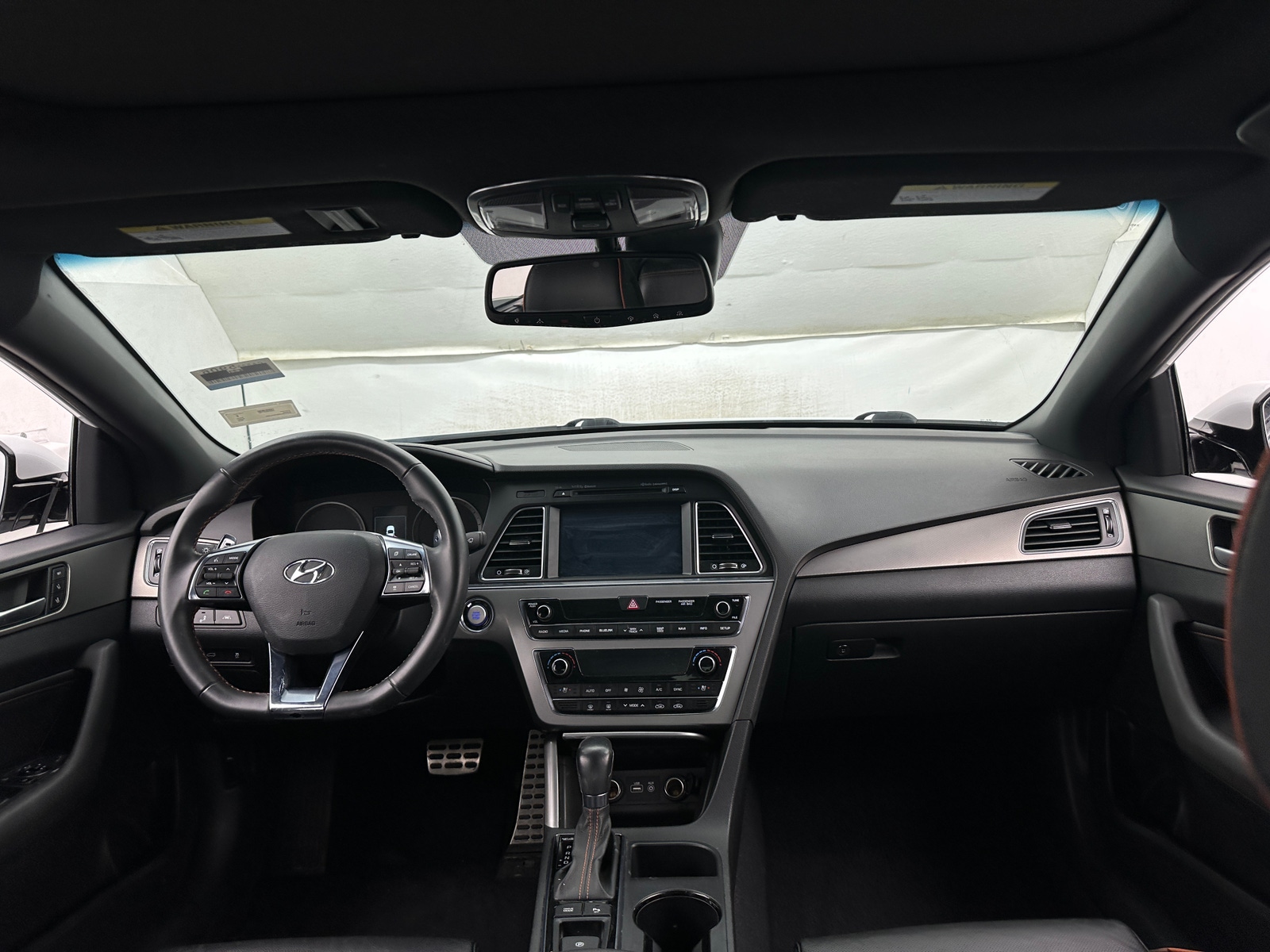 Thumbnail: 2015 Hyundai Sonata - 2
