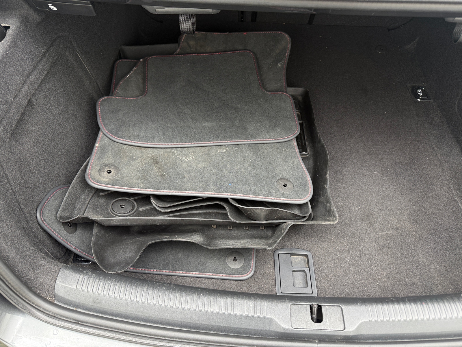 Thumbnail: 2015 Audi RS 5 - 4