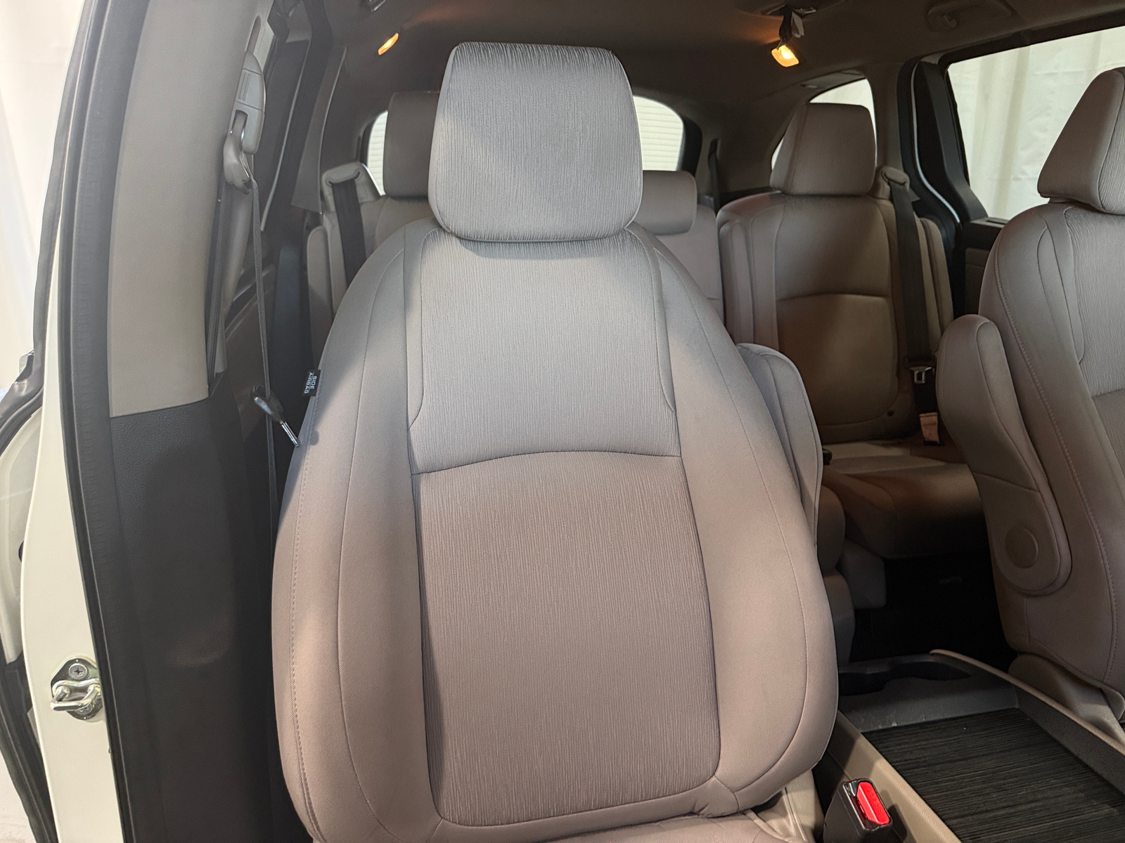 Thumbnail: 2018 Honda Odyssey - 2