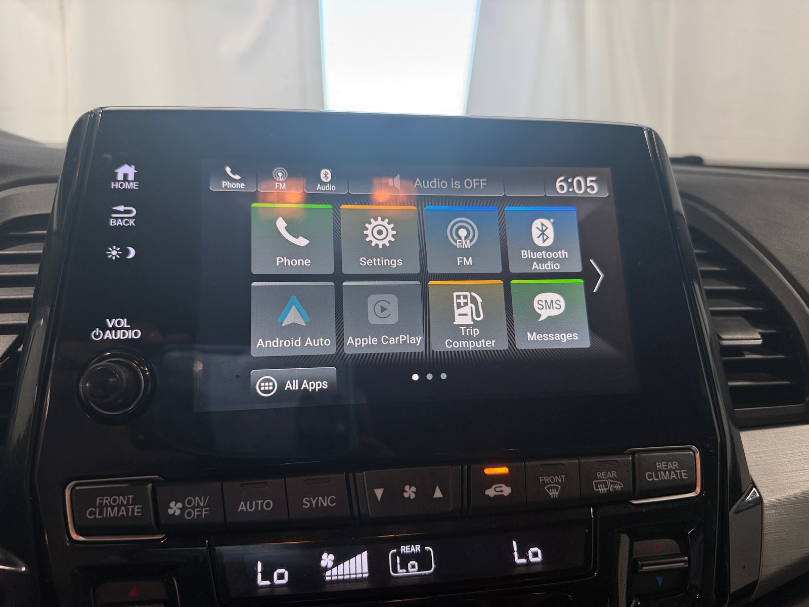 Thumbnail: 2018 Honda Odyssey - 4