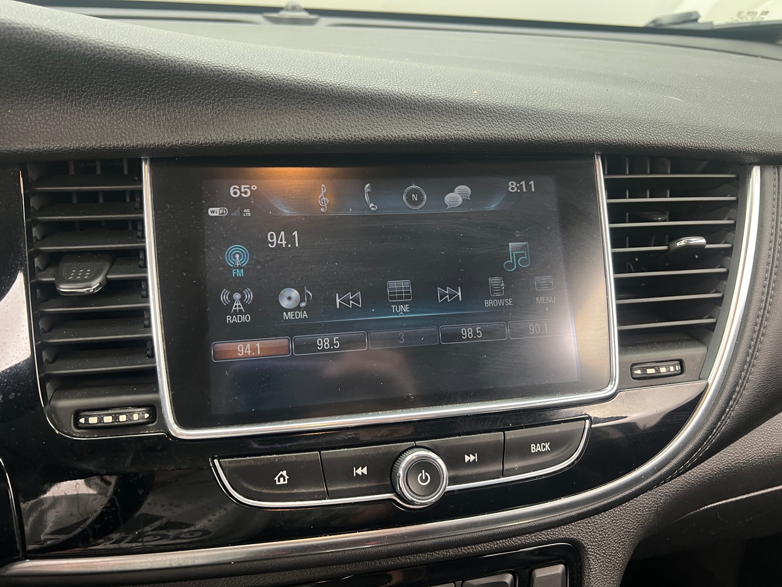 Thumbnail: 2018 Buick Encore - 4