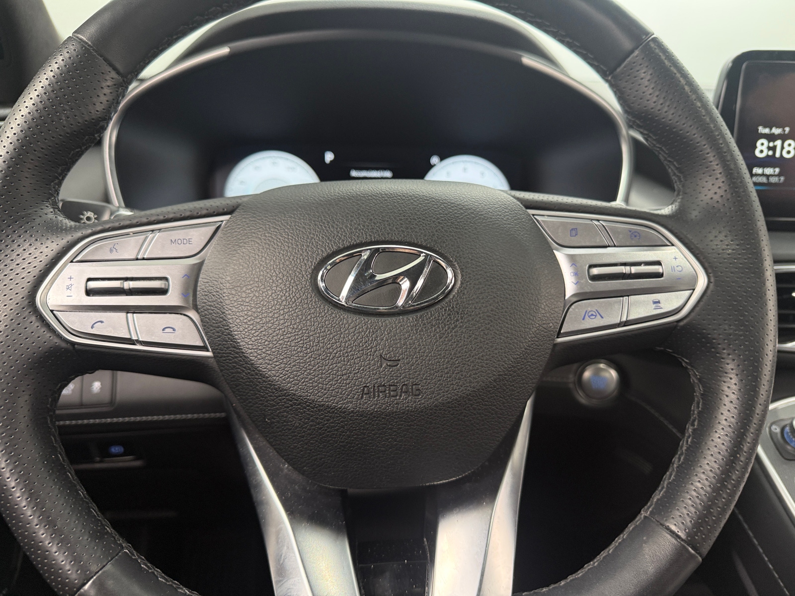 Thumbnail: 2023 Hyundai Santa Fe - 4