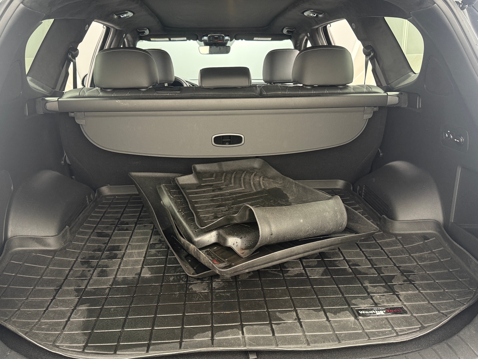 Thumbnail: 2023 Hyundai Santa Fe - 6