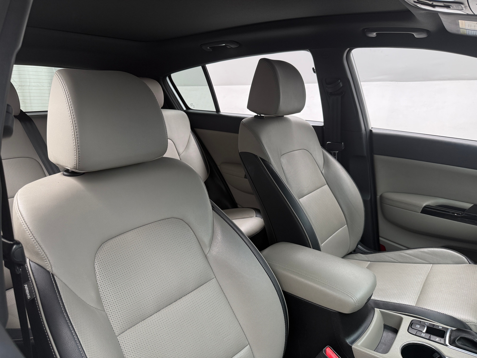 Thumbnail: 2021 Kia Sportage - 2