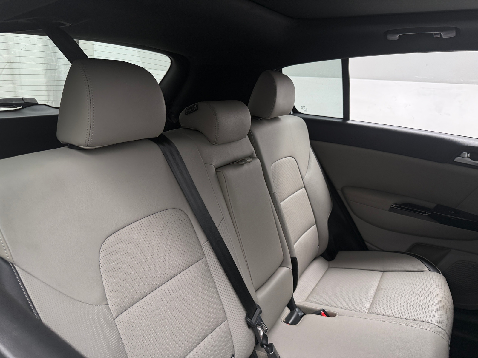 Thumbnail: 2021 Kia Sportage - 6