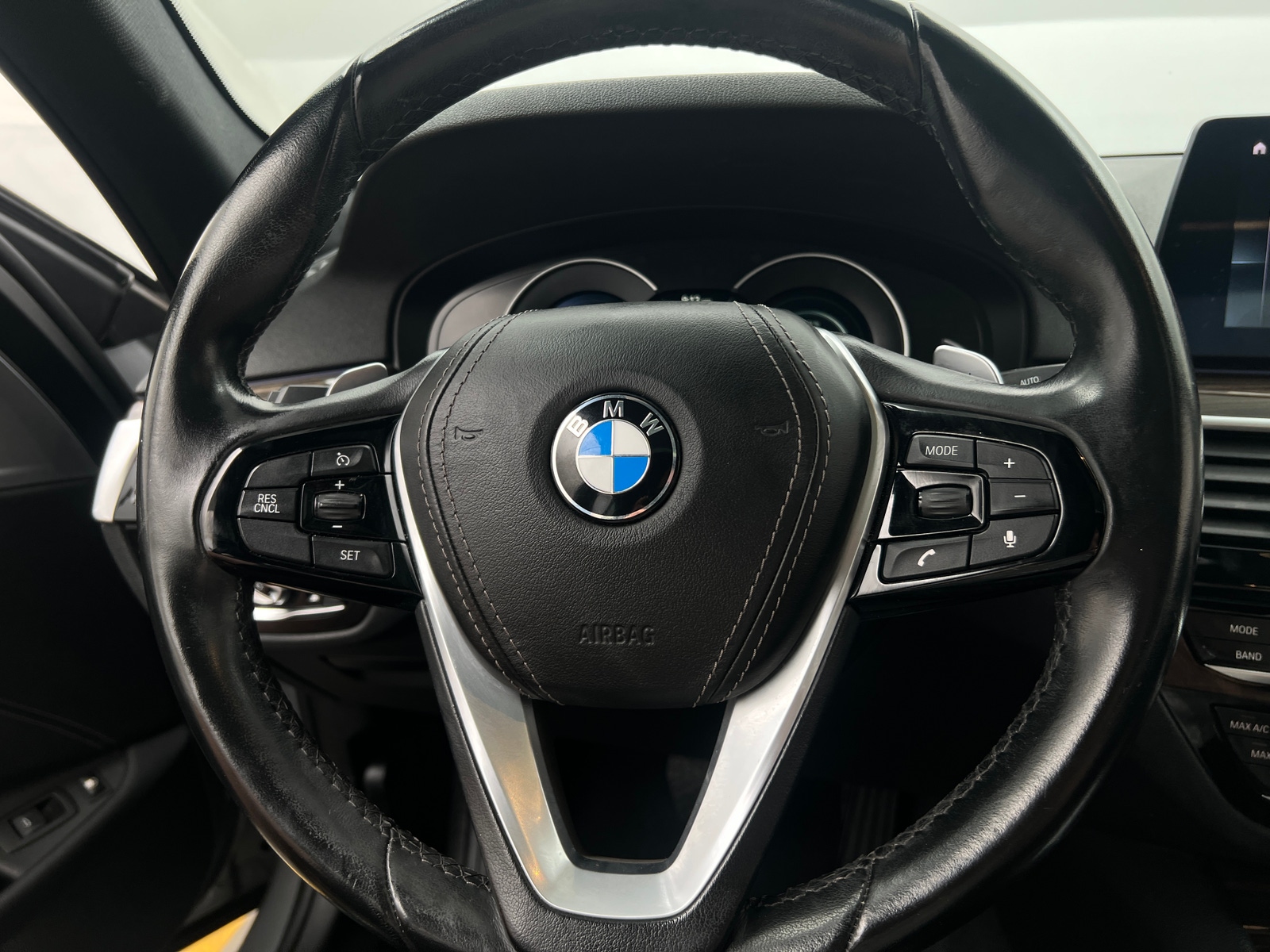 Thumbnail: 2019 BMW 5 Series - 4