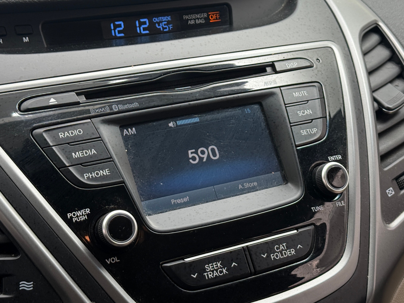 Thumbnail: 2015 Hyundai Elantra - 4