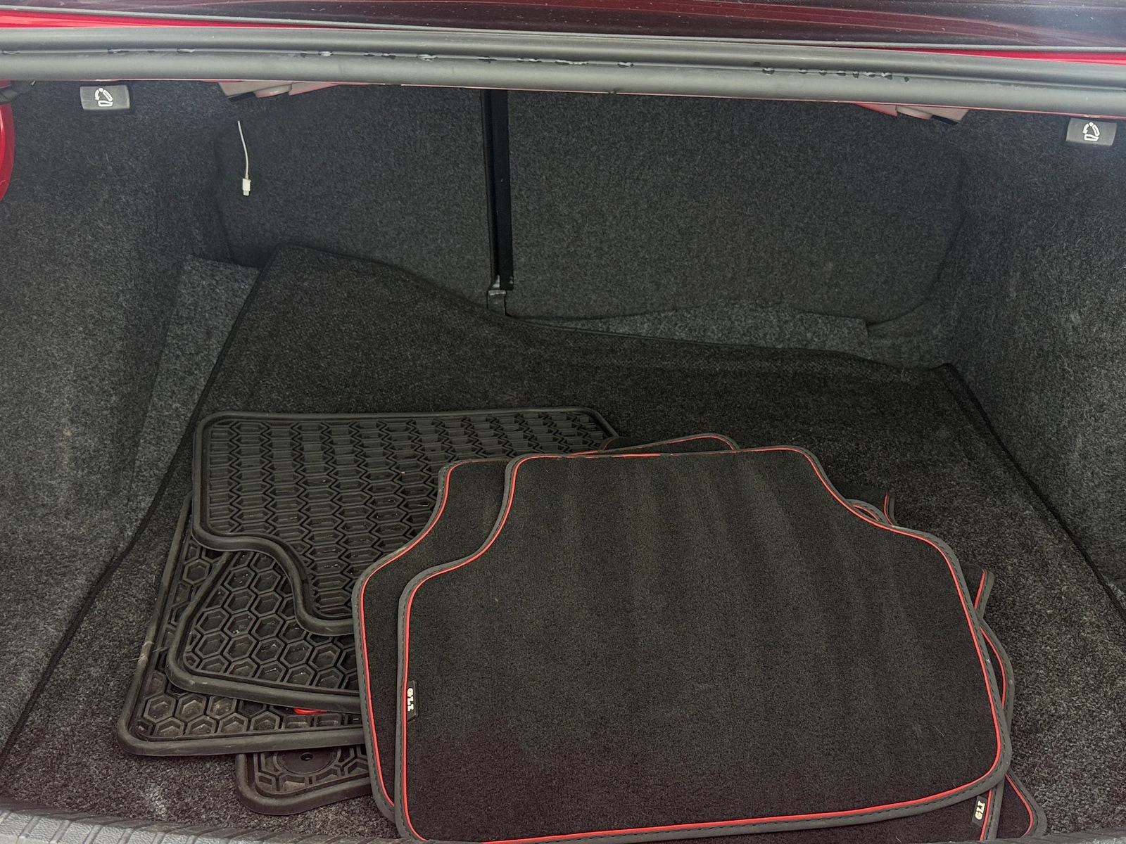 Thumbnail: 2021 Volkswagen Jetta - 7