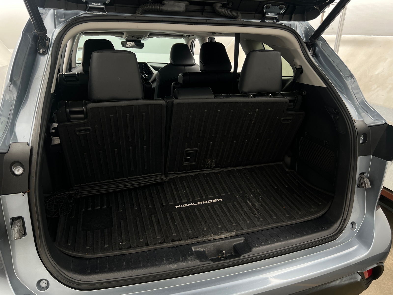 Thumbnail: 2020 Toyota Highlander - 6