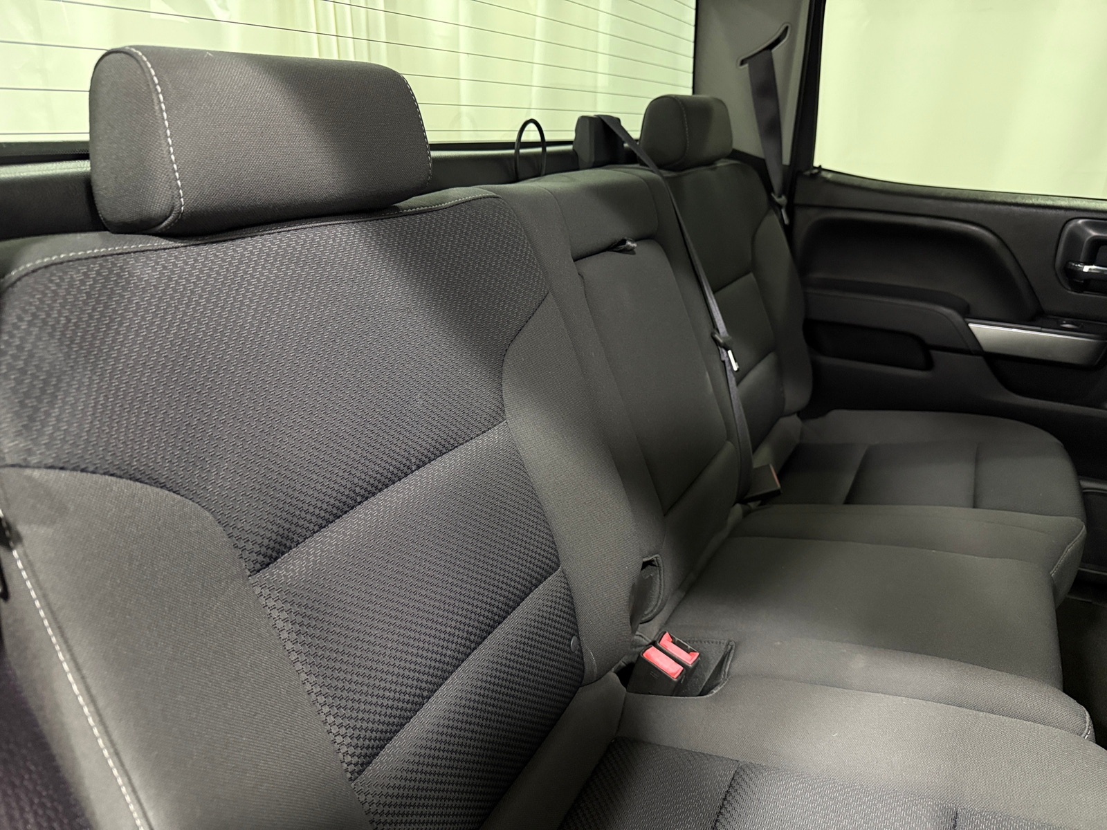 Thumbnail: 2015 Chevrolet Silverado 1500 - 6