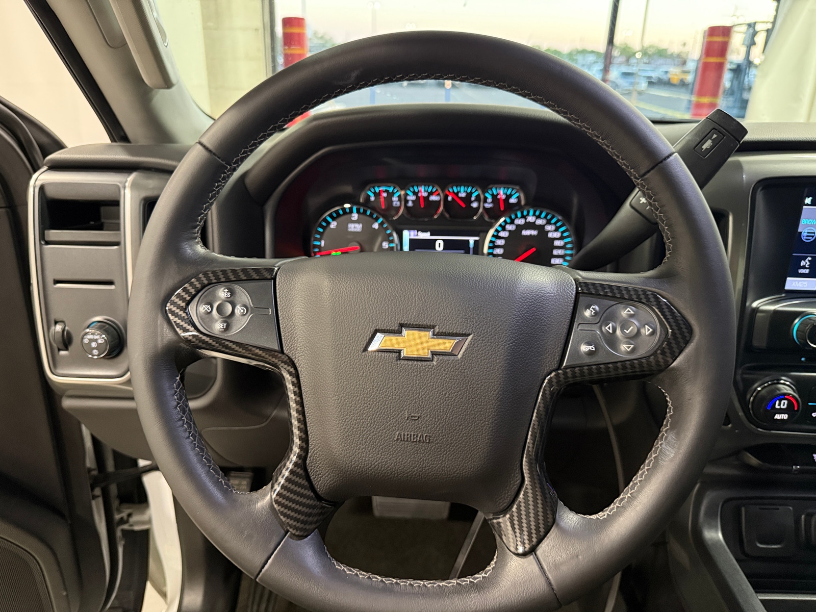 Thumbnail: 2015 Chevrolet Silverado 1500 - 5