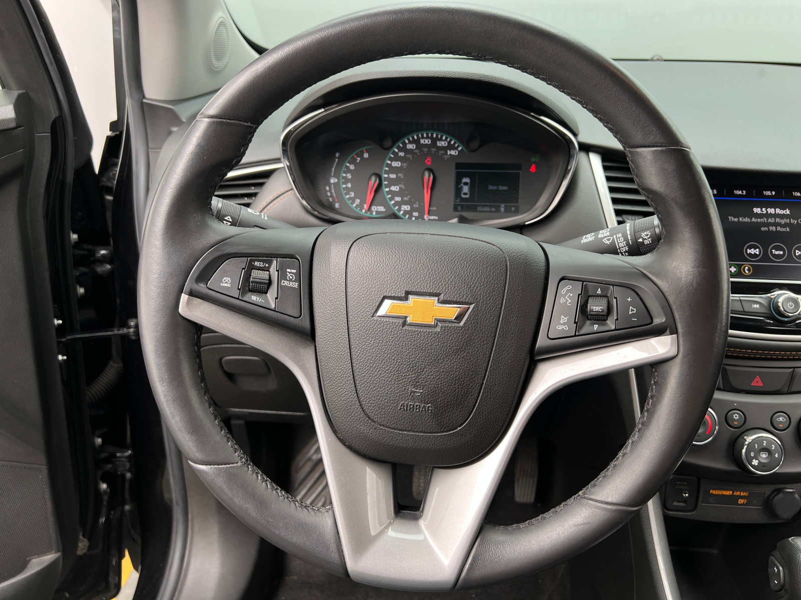 Thumbnail: 2020 Chevrolet Trax - 5