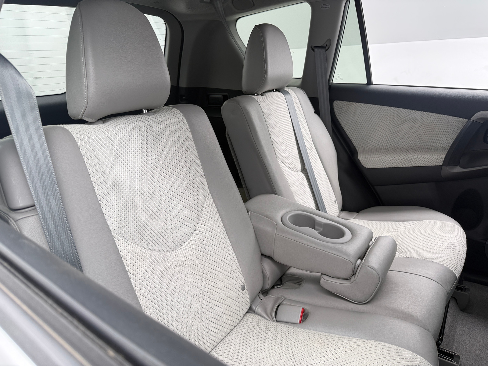 Thumbnail: 2014 Toyota RAV4 - 6