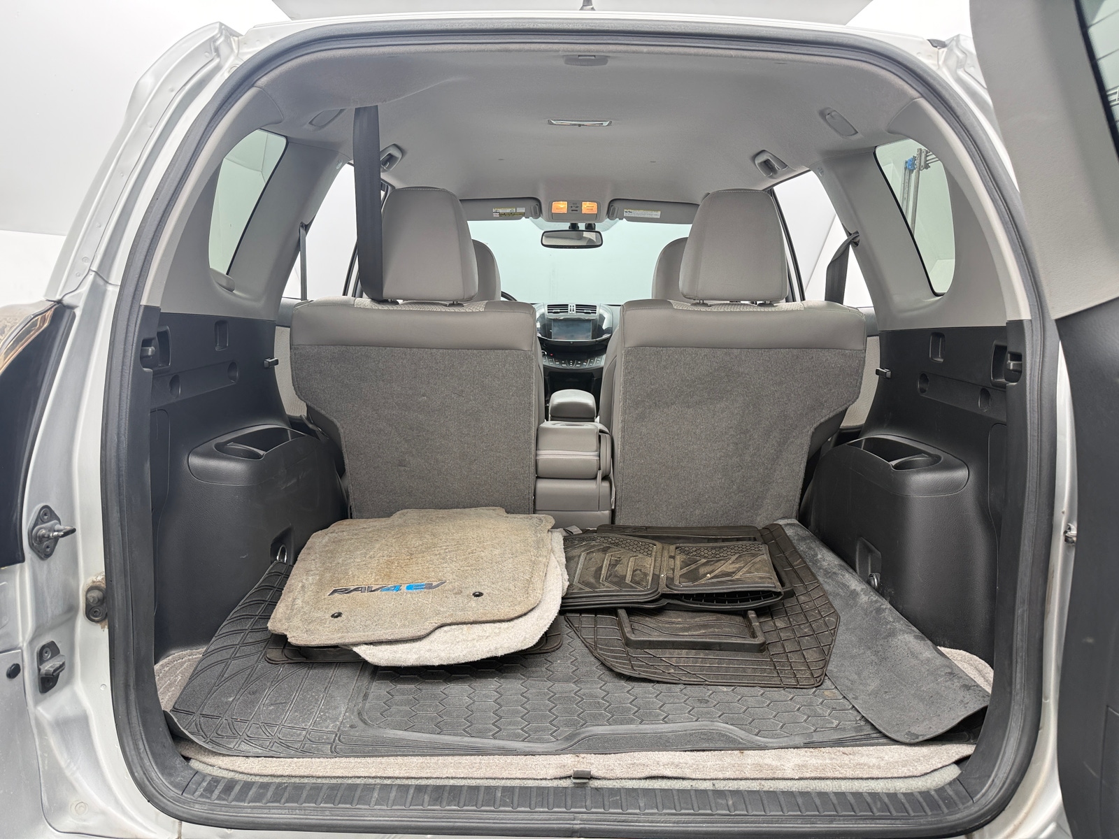 Thumbnail: 2014 Toyota RAV4 - 7