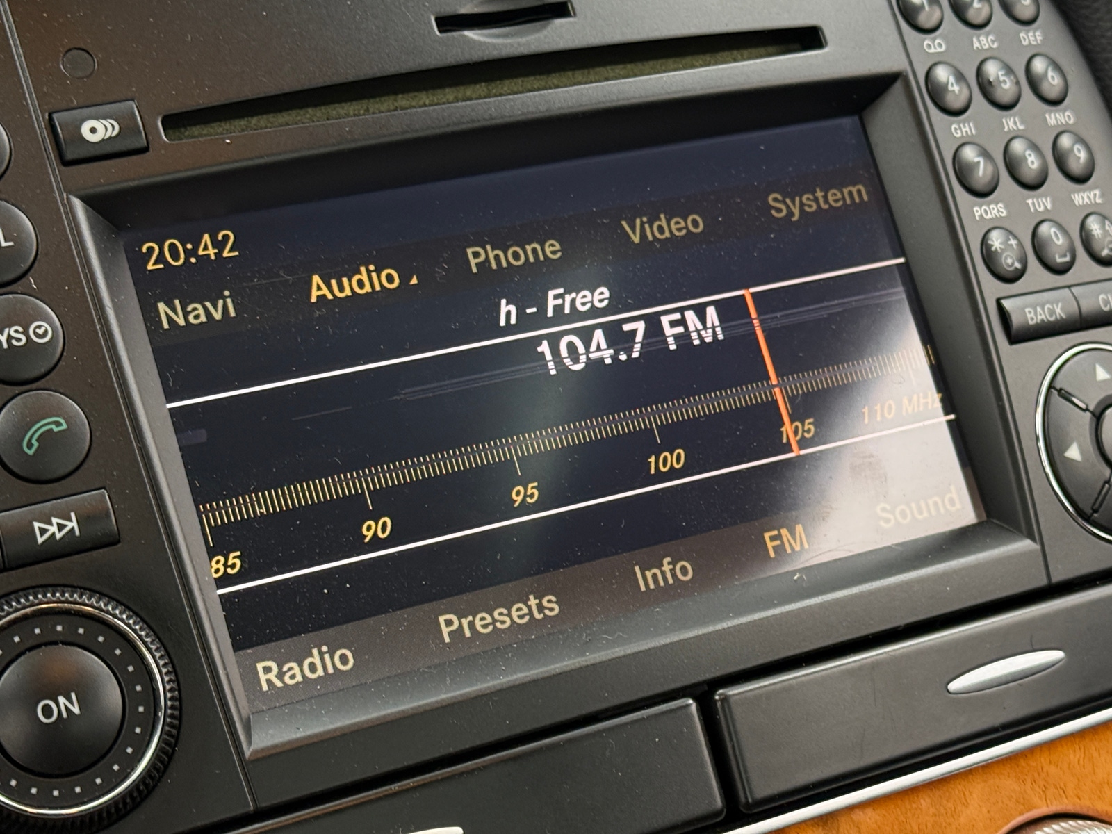 Thumbnail: 2012 Mercedes-Benz SL-Class - 3