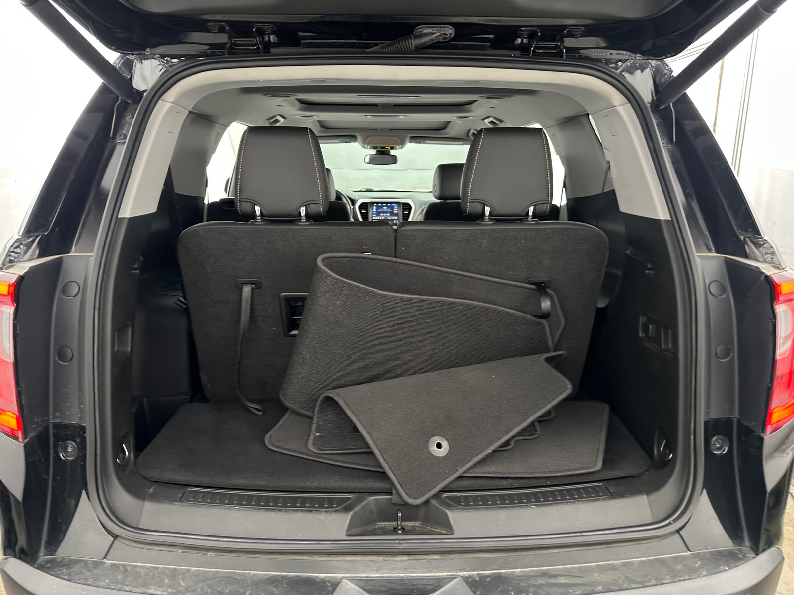 Thumbnail: 2021 GMC Acadia - 6