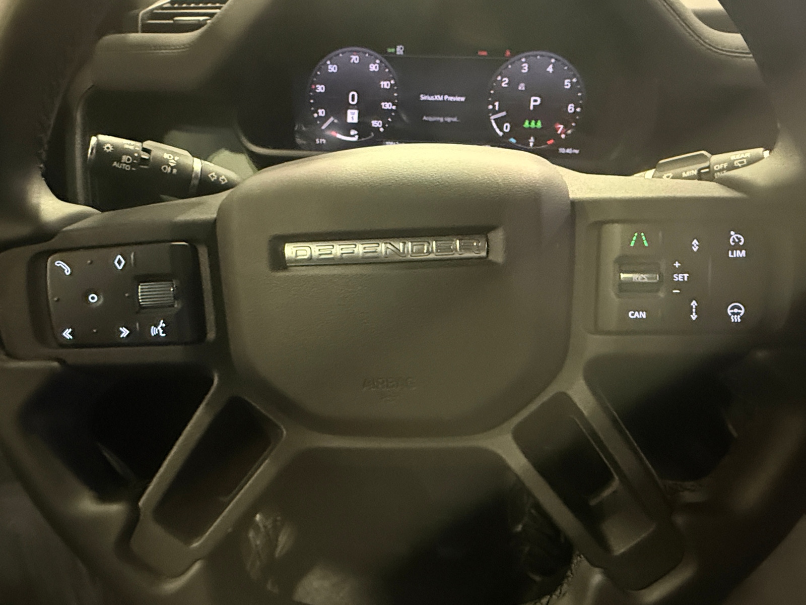 Thumbnail: 2023 Land Rover Defender - 4