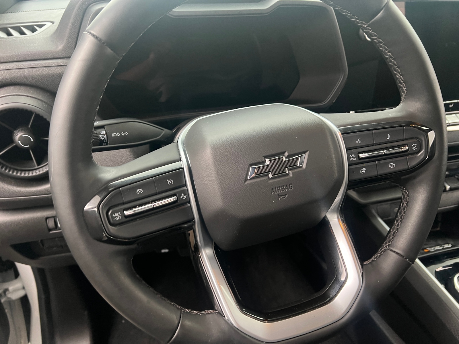 Thumbnail: 2025 Chevrolet Colorado - 5