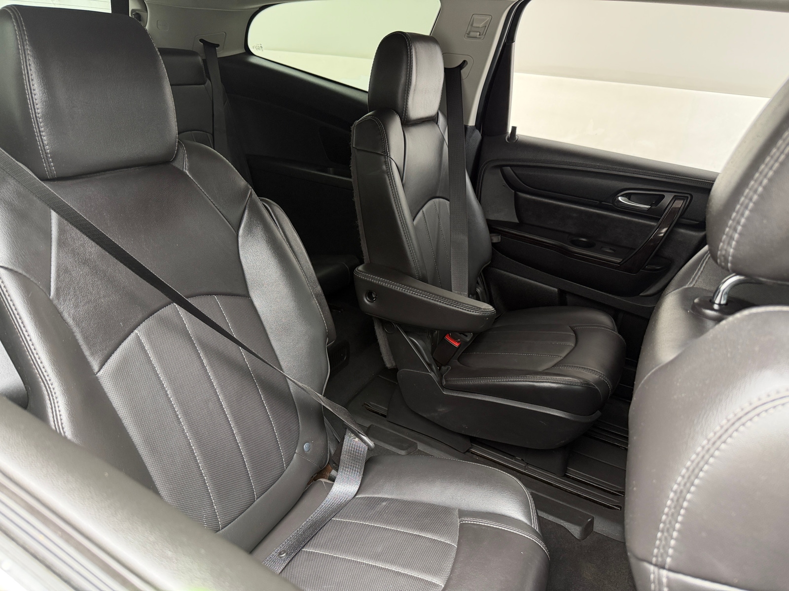 Thumbnail: 2017 Chevrolet Traverse - 5