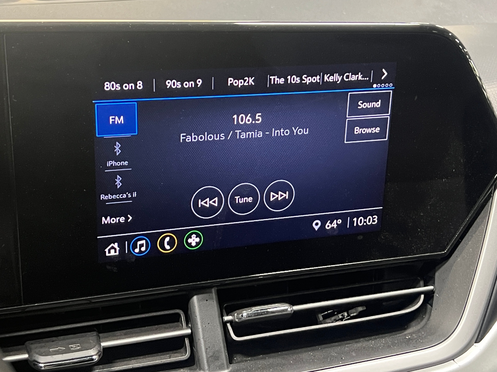 Thumbnail: 2025 Chevrolet Trax - 4