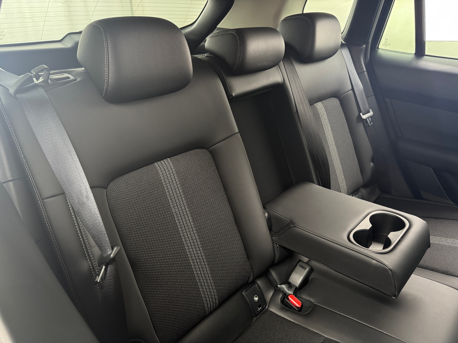 Thumbnail: 2025 Mazda CX-50 - 5