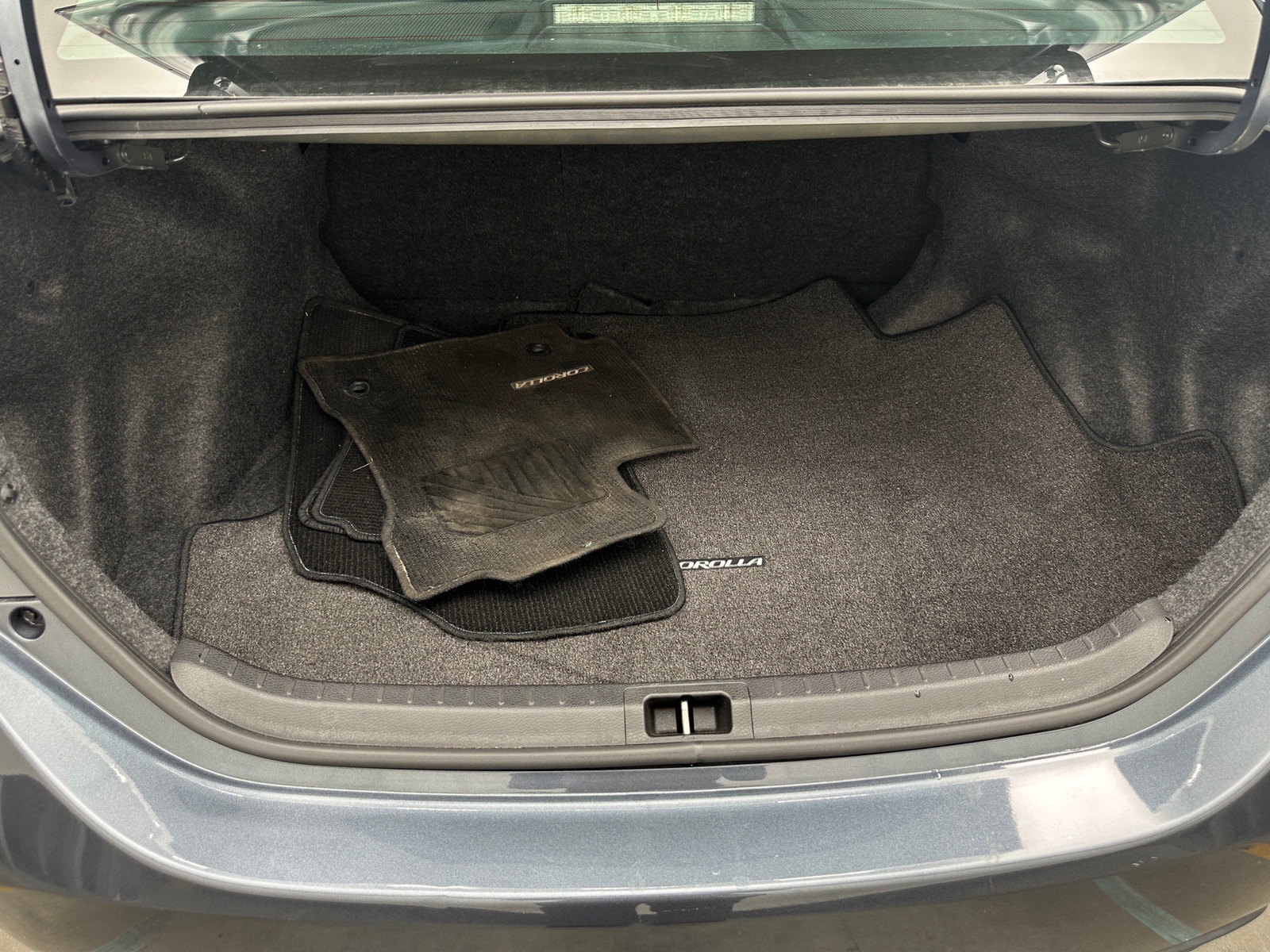 Thumbnail: 2015 Toyota Corolla - 7