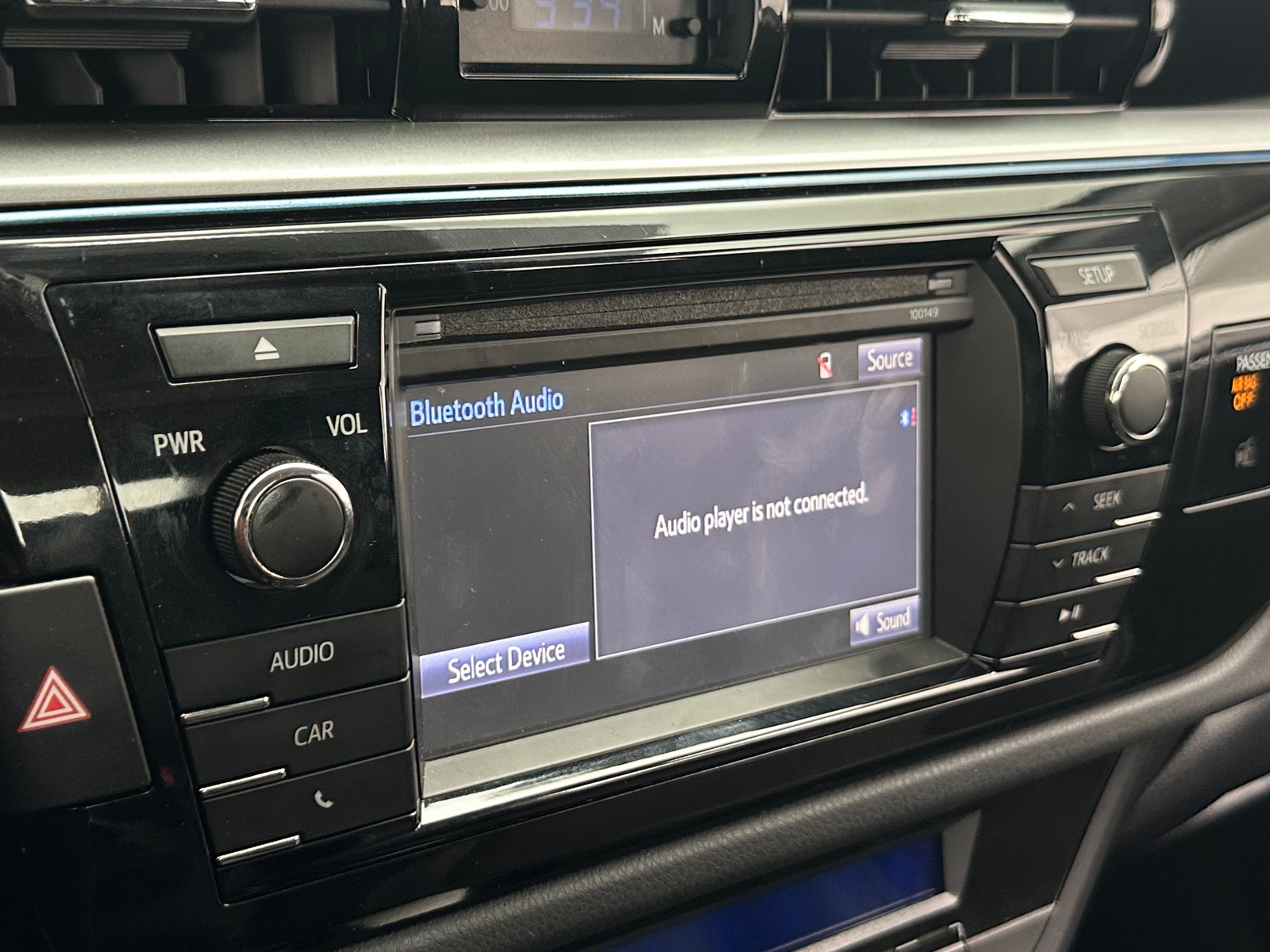 Thumbnail: 2015 Toyota Corolla - 4