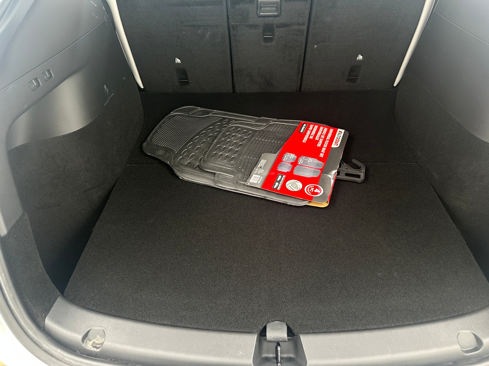 Thumbnail: 2022 Tesla Model Y - 6