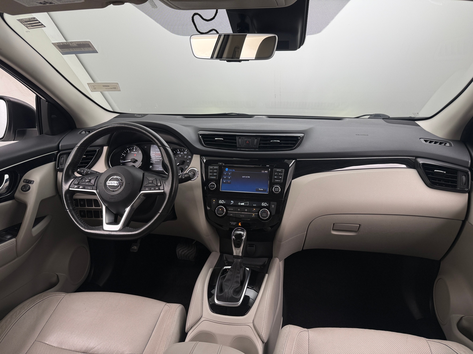 Thumbnail: 2018 Nissan Rogue Sport - 2