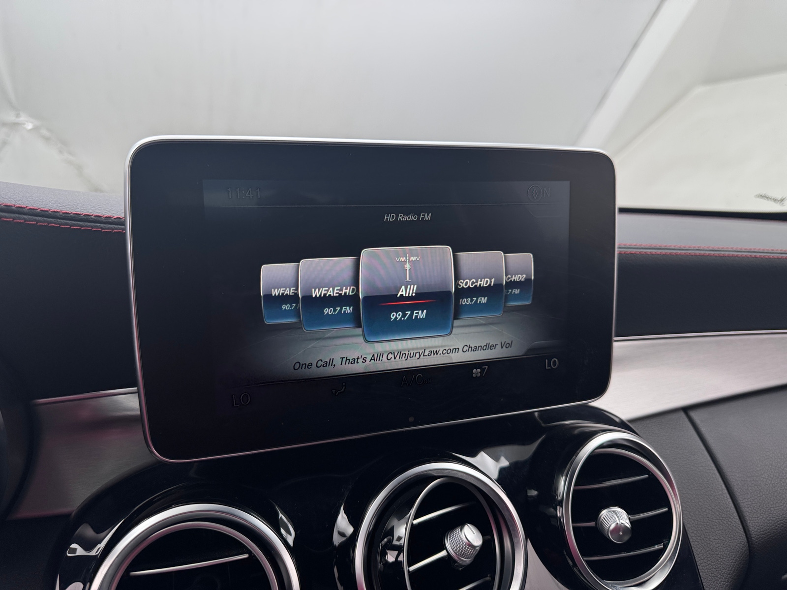 Thumbnail: 2017 Mercedes-Benz C-Class - 2