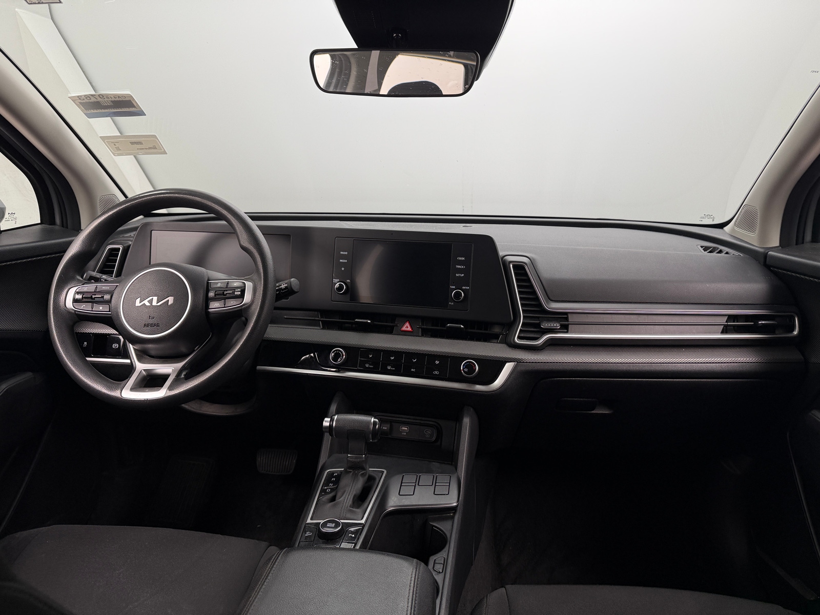 Thumbnail: 2023 Kia Sportage - 3