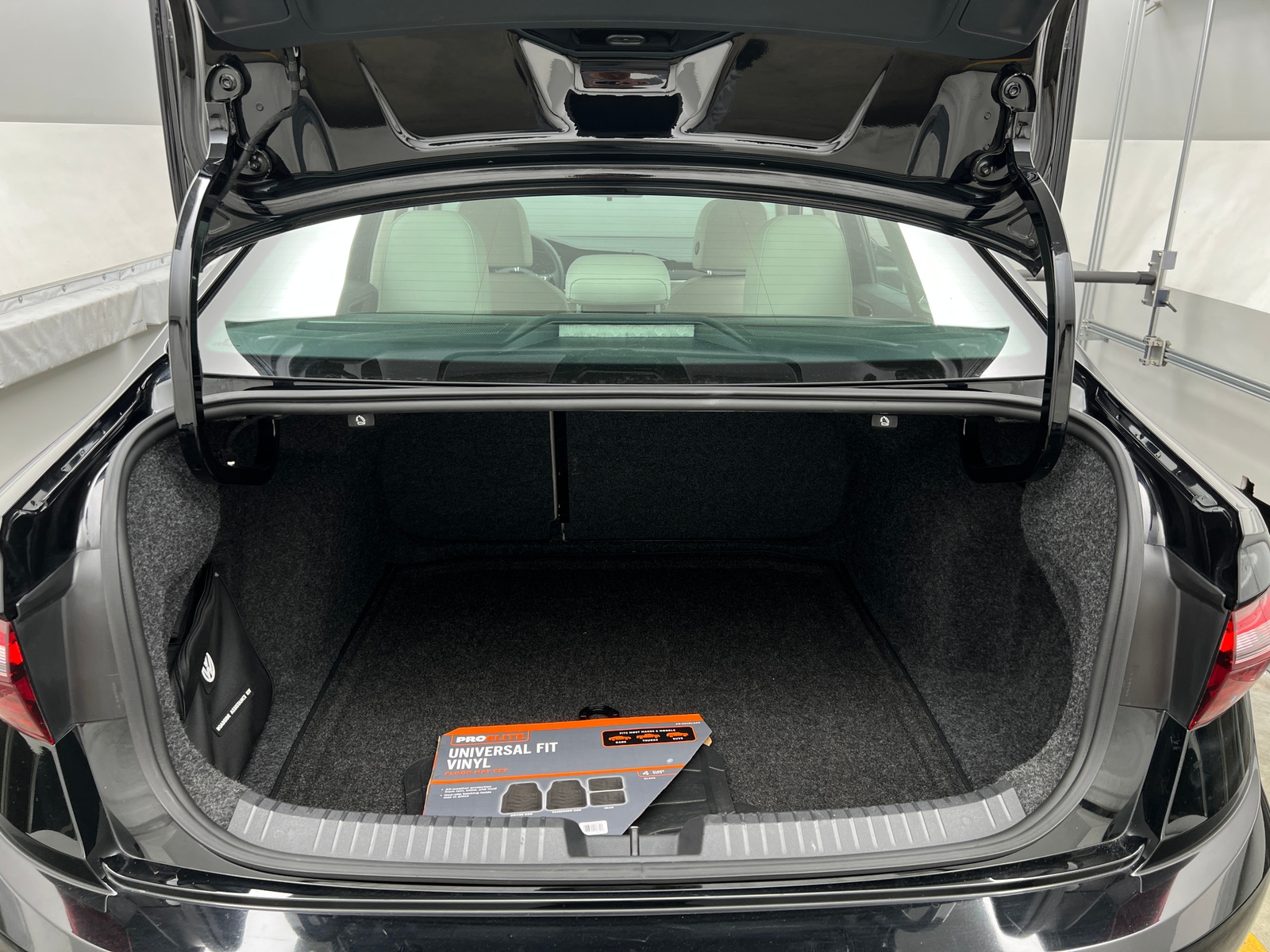 Thumbnail: 2020 Volkswagen Jetta - 6