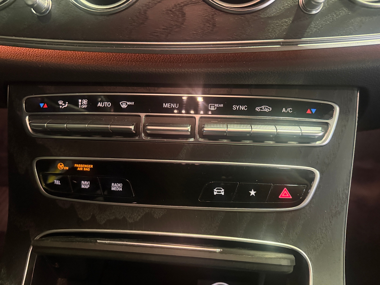 Thumbnail: 2021 Mercedes-Benz E-Class - 3