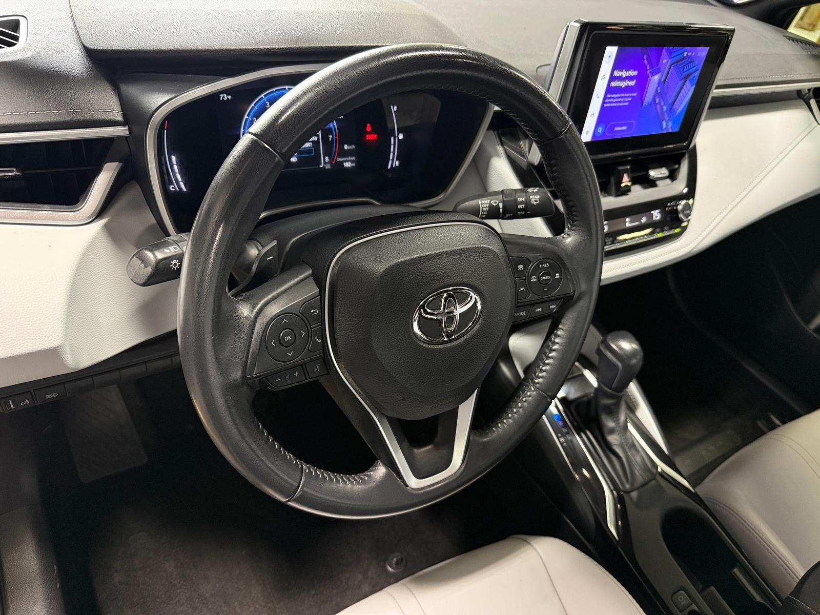 Thumbnail: 2024 Toyota Corolla - 5