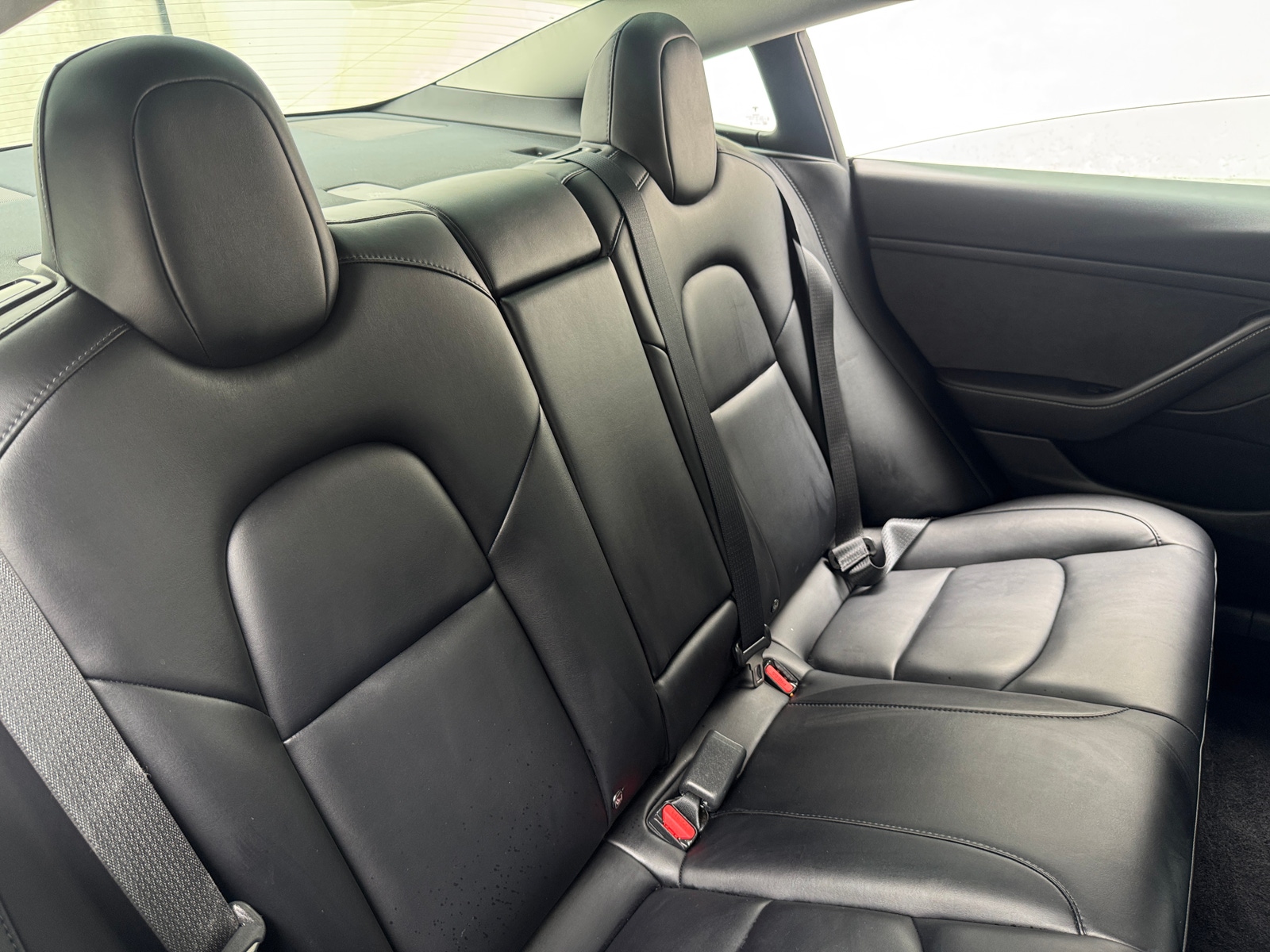 Thumbnail: 2022 Tesla Model 3 - 5