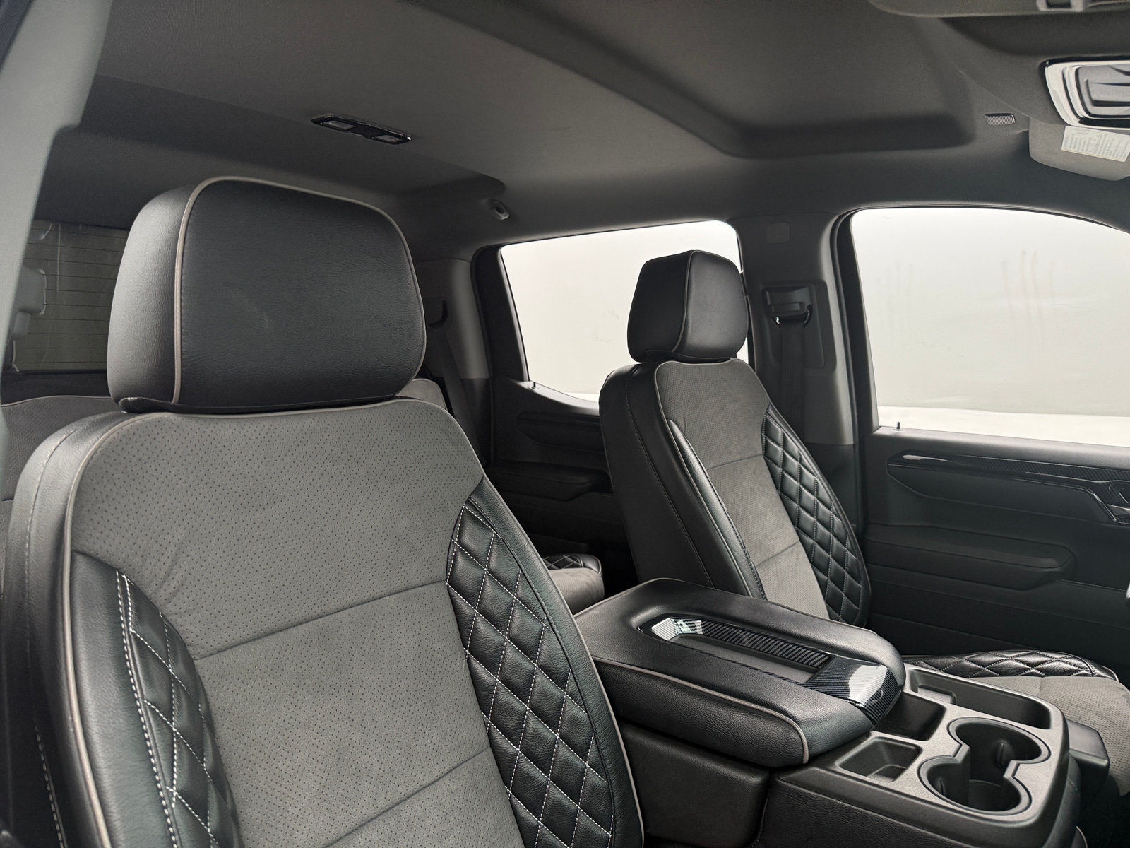 Thumbnail: 2023 GMC Sierra 1500 - 2