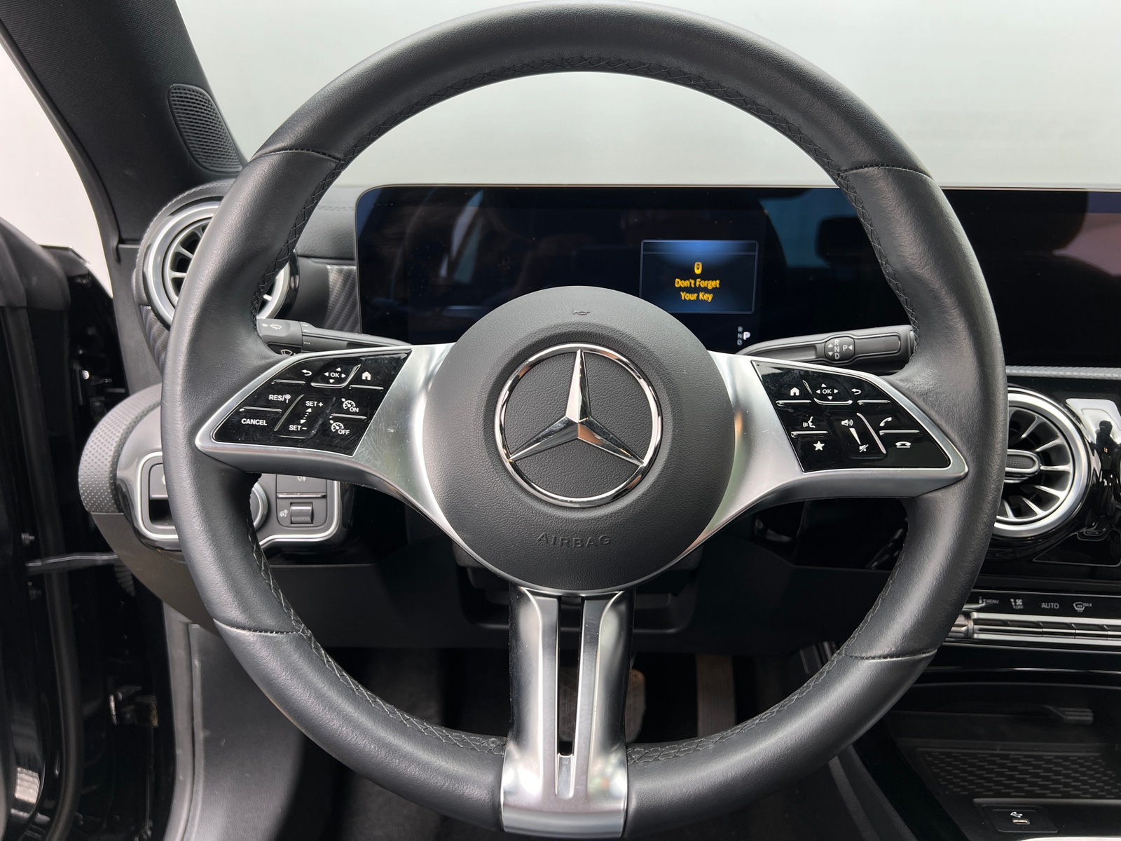 Thumbnail: 2025 Mercedes-Benz CLA - 4