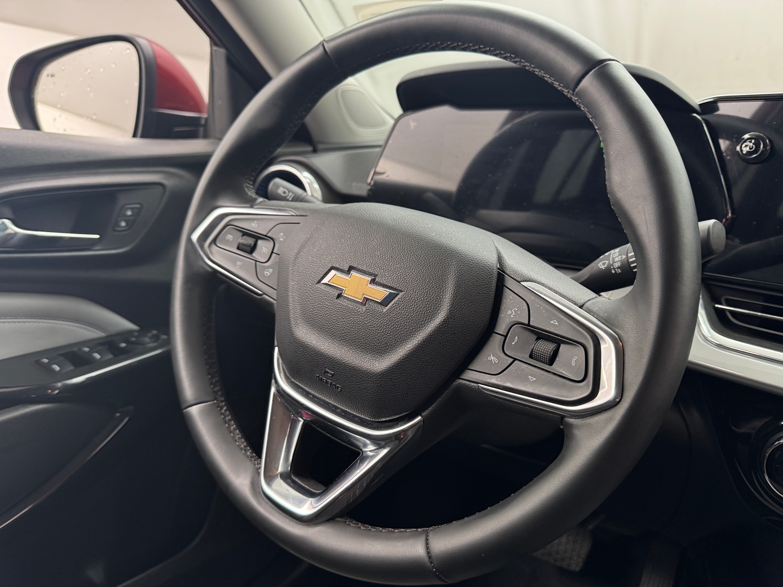 Thumbnail: 2025 Chevrolet Trax - 5